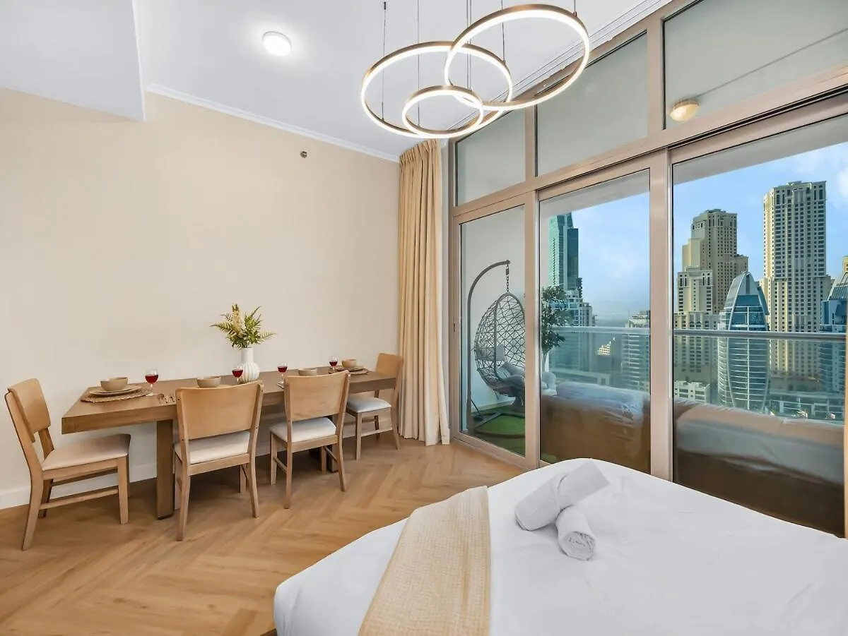شقة Luxury 4Br - Full Marina View - High Floor Bliss دبي