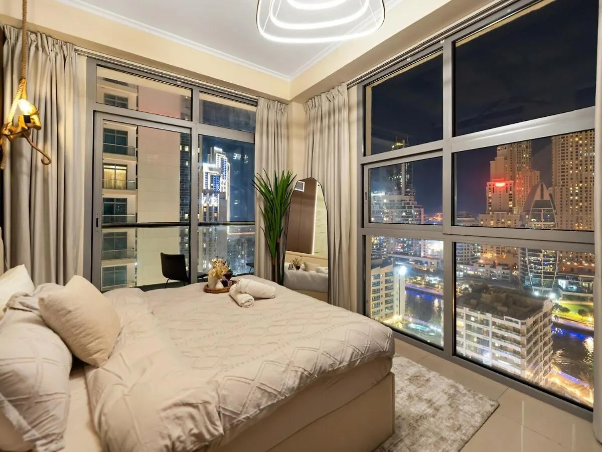 شقة Luxury 4Br - Full Marina View - High Floor Bliss دبي